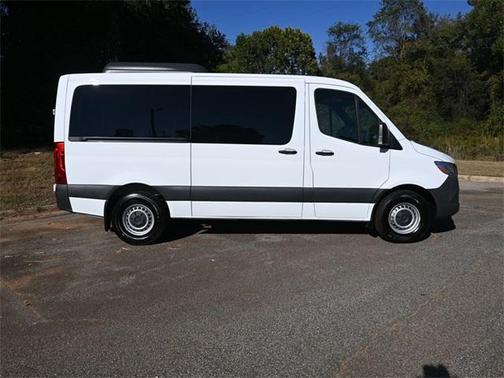 2023 Mercedes-Benz Sprinter 2500 144 WB Standard Roof Passenger