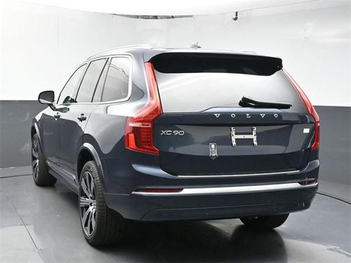 2024 Volvo XC90 Recharge Plug-In Hybrid T8 Plus 6 Passenger