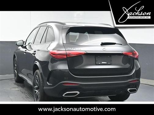 2025 Mercedes-Benz GLC 300 Base