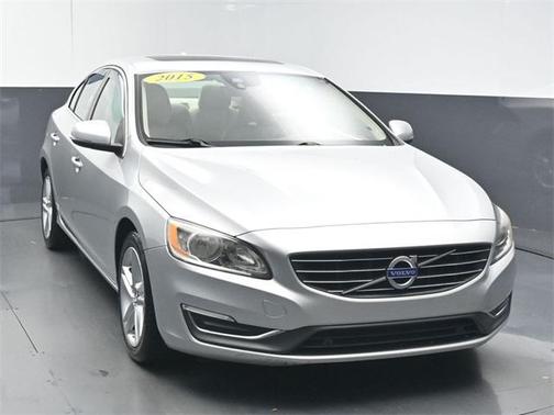 2015 Volvo S60 T5 Premier