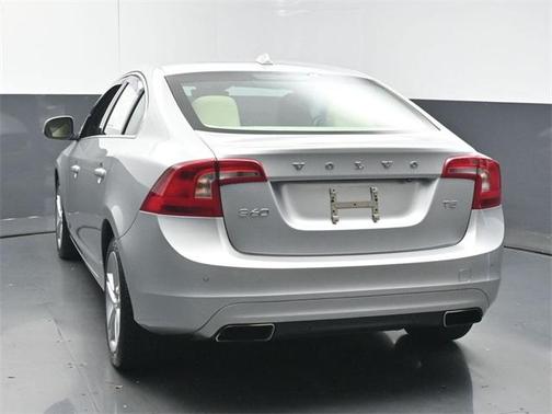 2015 Volvo S60 T5 Premier