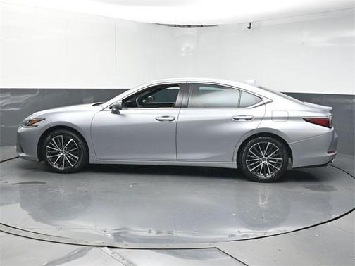 2022 Lexus ES 350 Base