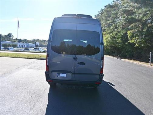 2023 Mercedes-Benz Sprinter 2500 144 WB Standard Roof Passenger