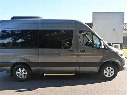 2023 Mercedes-Benz Sprinter 2500 144 WB Standard Roof Passenger