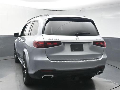 2025 Mercedes-Benz GLS 450 4MATIC