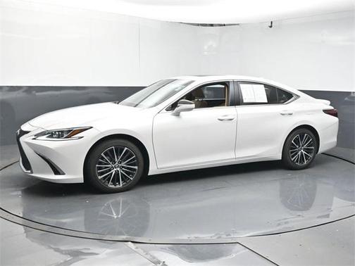 2024 Lexus ES 300h 300H