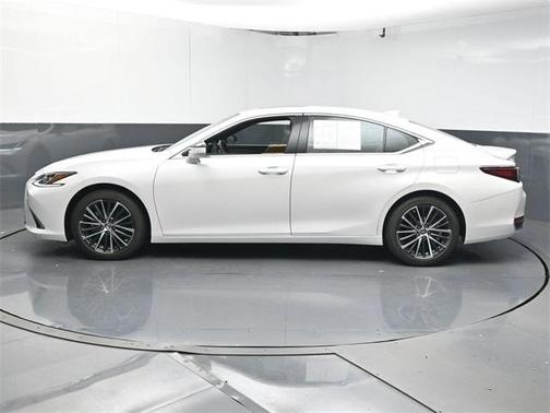 2024 Lexus ES 300h 300H