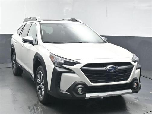 2025 Subaru Outback Touring