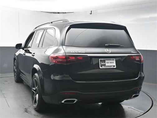 2025 Mercedes-Benz GLS 450 4MATIC