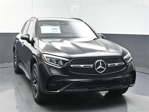 2025 Mercedes-Benz GLC 350e Base 4MATIC