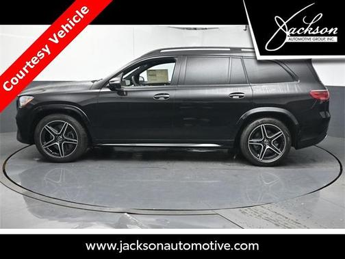 2025 Mercedes-Benz GLS 450 4MATIC