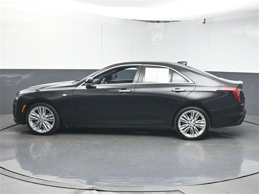 2023 Cadillac CT4 Premium Luxury