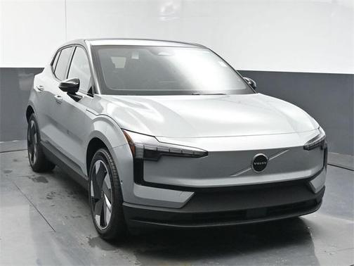 2025 Volvo EX30 Twin Motor Ultra
