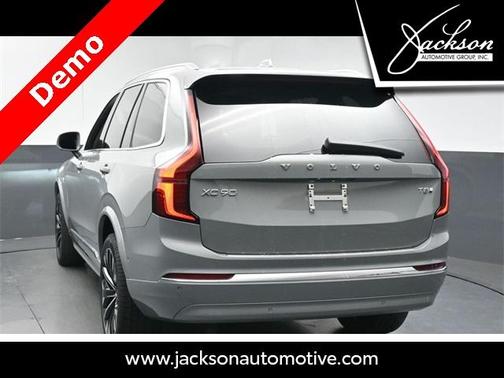 2025 Volvo XC90 Plug-In Hybrid T8 Ultra 7-Seater
