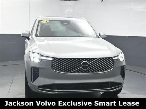 2025 Volvo XC90 Plug-In Hybrid T8 Ultra 7-Seater