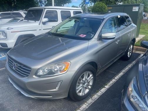 2015 Volvo XC60 T5 Premier