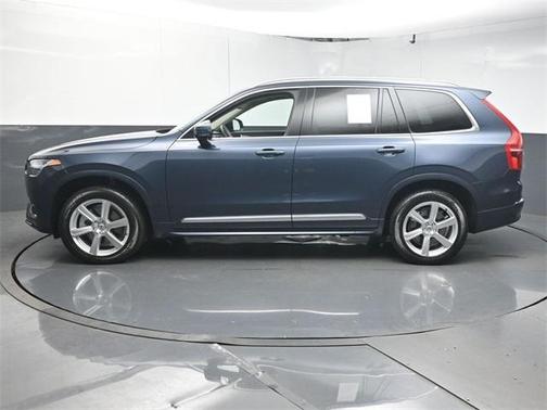 2024 Volvo XC90 B5 Core Bright Theme
