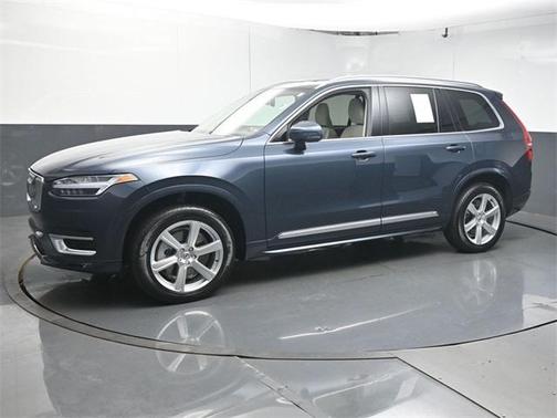 2024 Volvo XC90 B5 Core Bright Theme