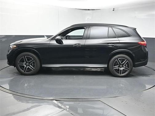 2025 Mercedes-Benz GLC 300 Base