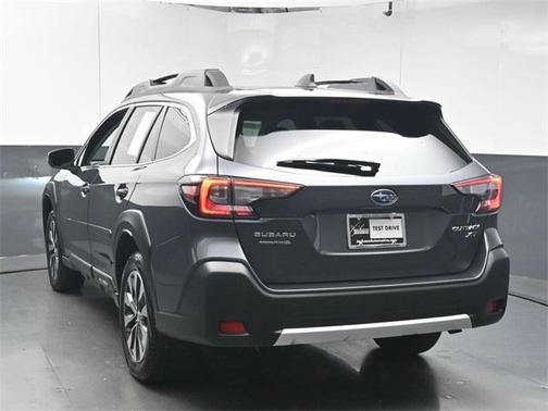 2025 Subaru Outback Limited XT