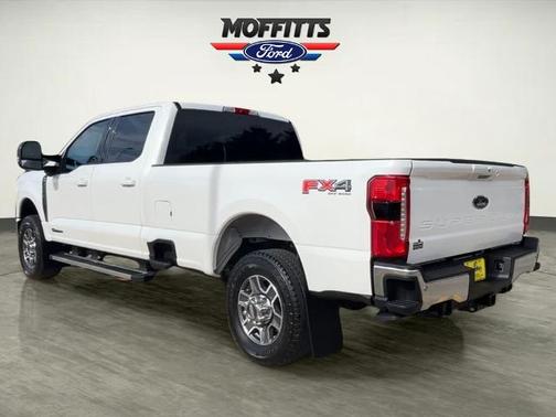 2025 Ford F-350 LARIAT SUPER DUTY