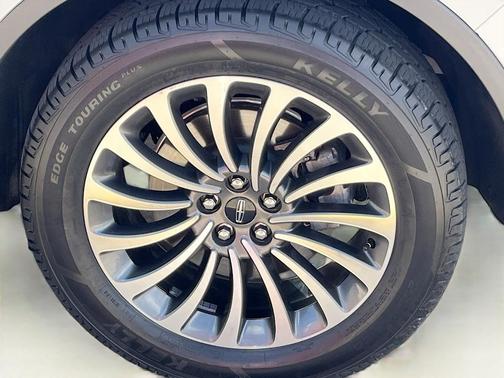 2020 Lincoln Aviator Reserve AWD