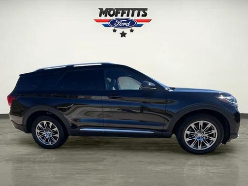 AGATE BLACK METALLIC 2025 Ford Explorer PLATINUM