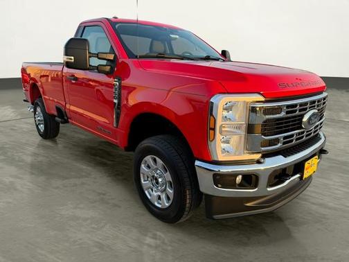 2024 Ford F-350 XLT