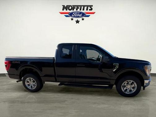 AGATE BLACK METALLIC 2022 Ford F-150 XLT
