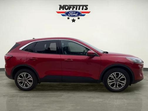 RAPID RED MET TINTED CC 2022 Ford Escape SEL