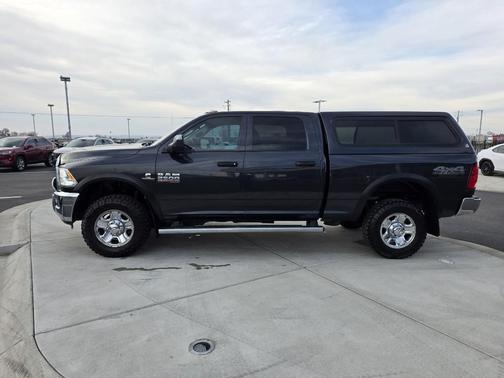 2018 RAM 2500 Tradesman Crew Cab 4x4 6'4' Box