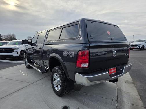 2018 RAM 2500 Tradesman Crew Cab 4x4 6'4' Box