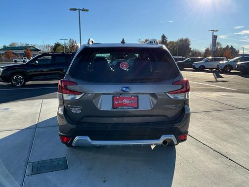 2023 Subaru Forester Touring