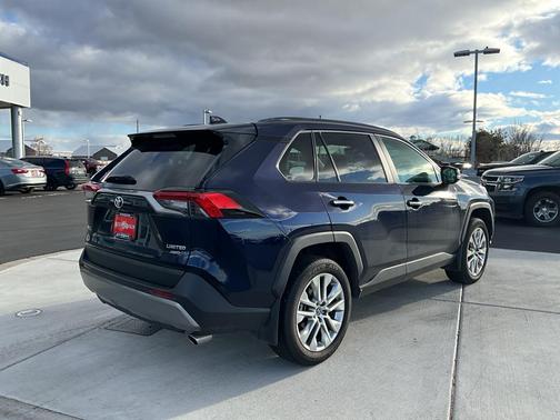 2025 Toyota RAV4 Limited