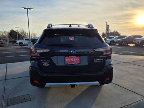 2023 Subaru Outback Touring XT