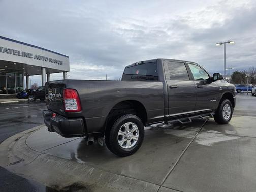 2021 RAM 2500 Big Horn Crew Cab 4x4 6'4' Box