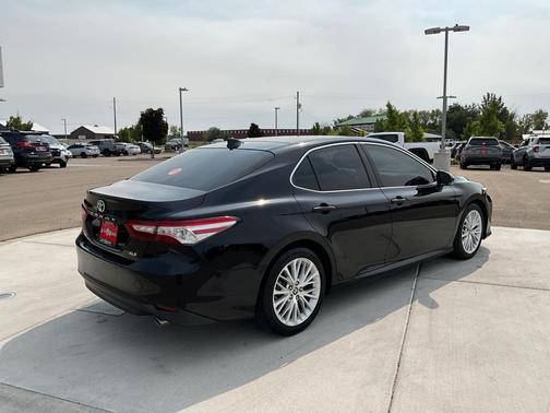 2020 Toyota Camry XLE
