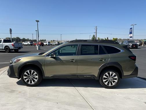 2025 Subaru Outback Limited XT