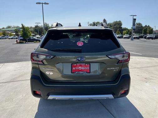 2025 Subaru Outback Limited XT