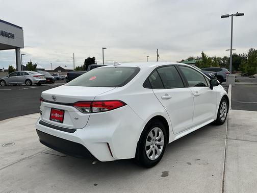 2023 Toyota Corolla LE