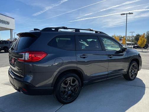2025 Subaru Ascent Onyx Edition Touring 7-Passenger