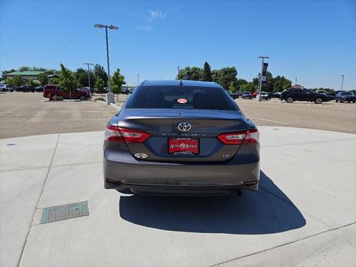 2020 Toyota Camry LE