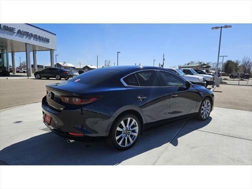 2023 Mazda Mazda3 FWD w/Preferred Package