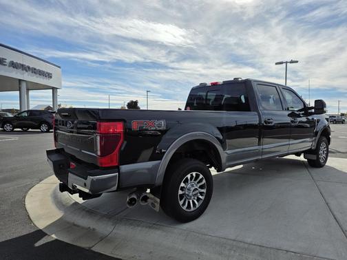 2022 Ford F-350 Lariat