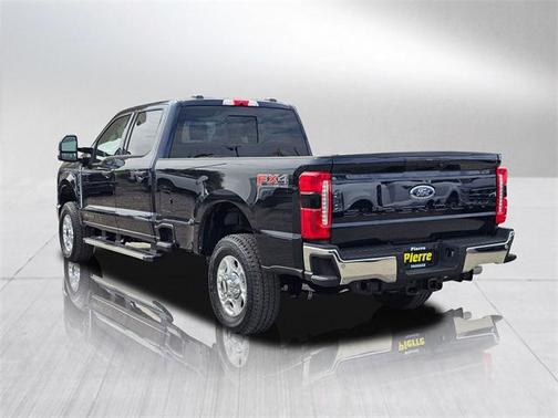 2025 Ford F-350 XLT