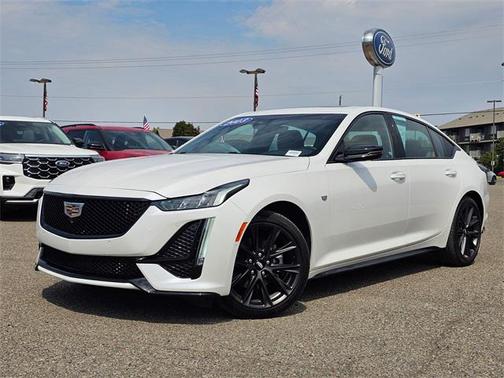 2023 Cadillac CT5 Sport