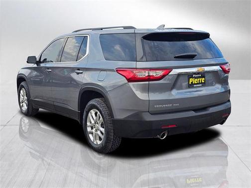 2021 Chevrolet Traverse LT Cloth