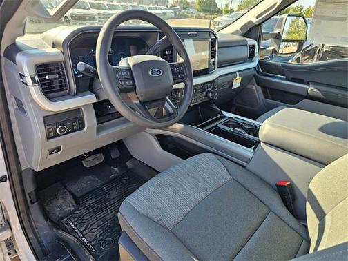 2025 Ford F-250 XLT