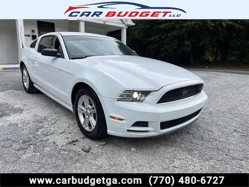 Oxford White 2014 Ford Mustang V6