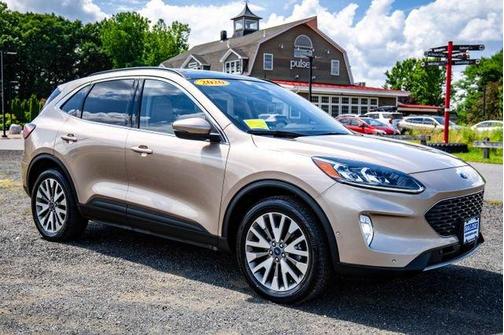 2020 Ford Escape Titanium